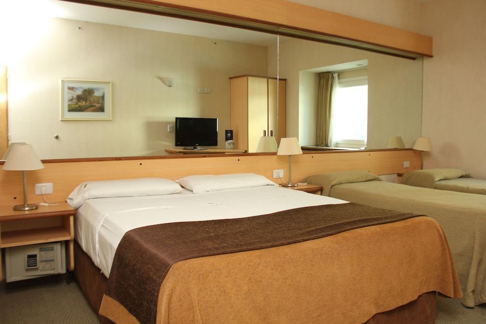 Hotel Aeroparque Inn & Suites Буенос Айрес Екстериор снимка
