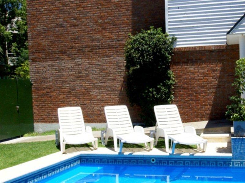Hotel Aeroparque Inn & Suites Буенос Айрес Екстериор снимка